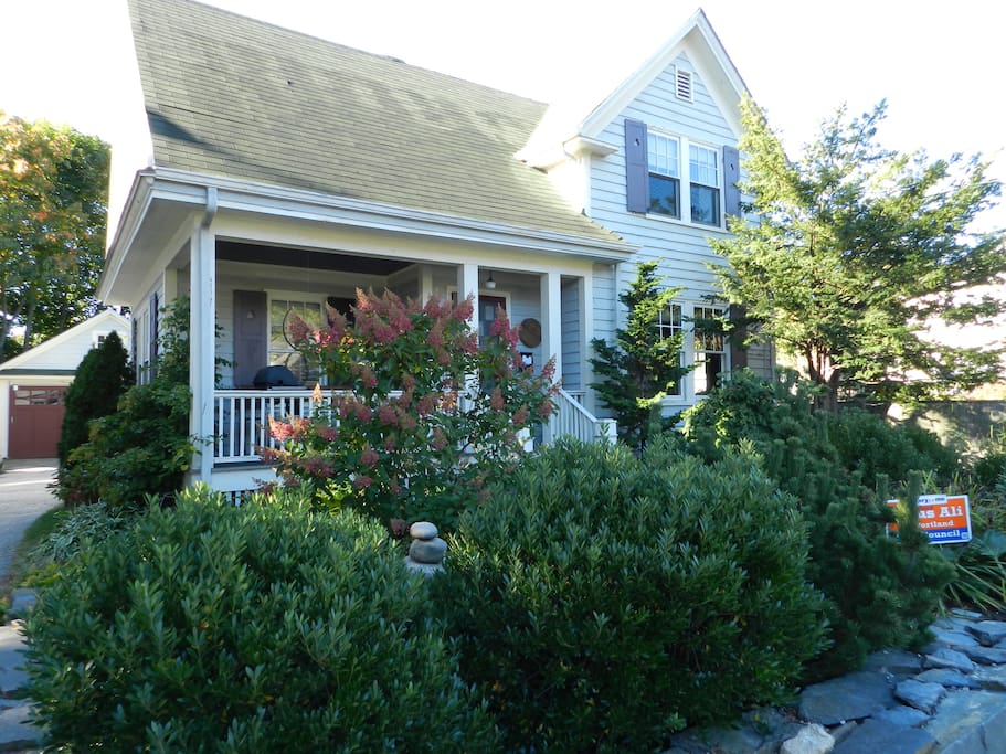 Front of house with gardens facing Read Street.