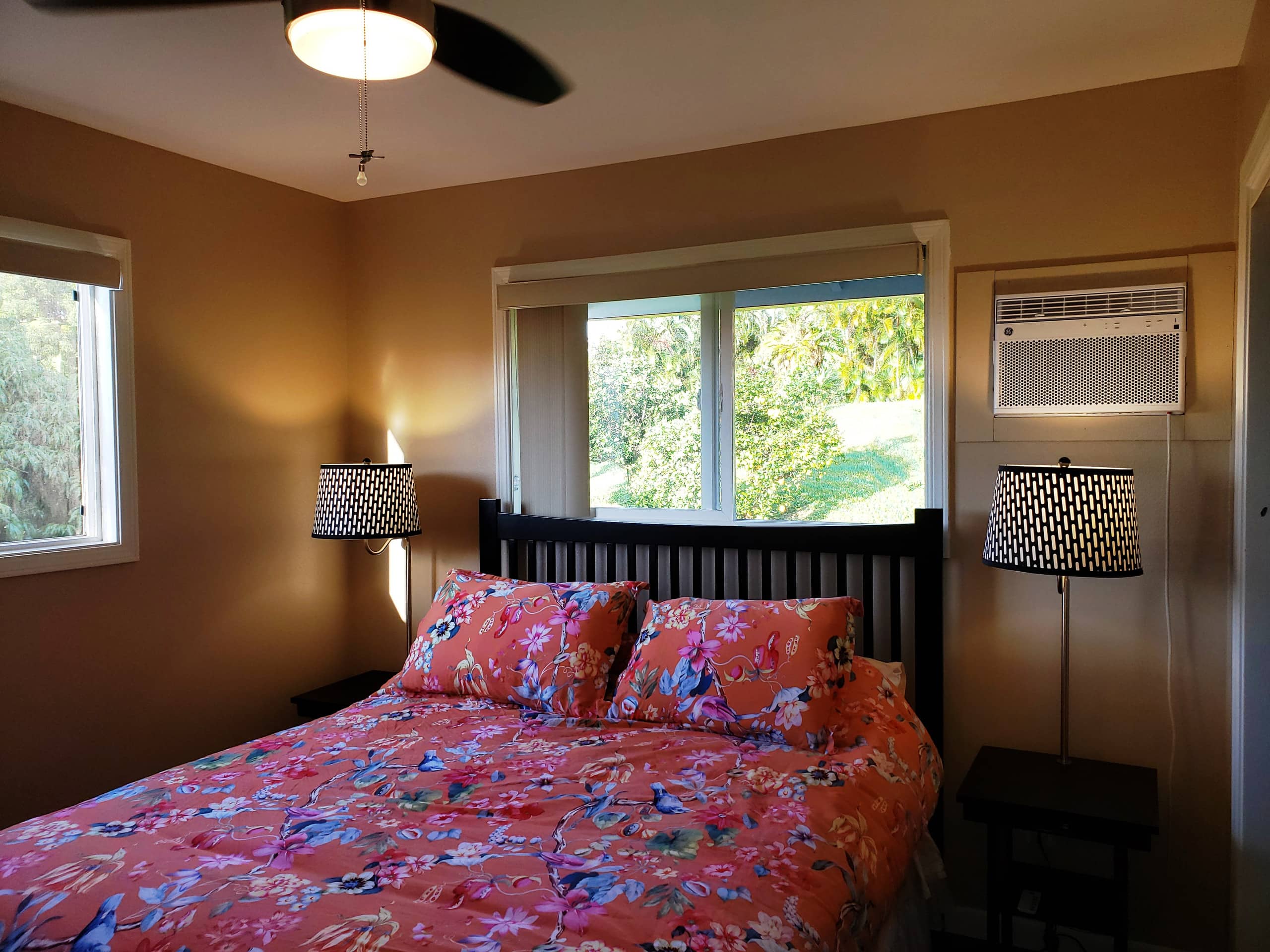 Private Country Cottage, Ocean View, A/C, Hana Hwy - Photo 15