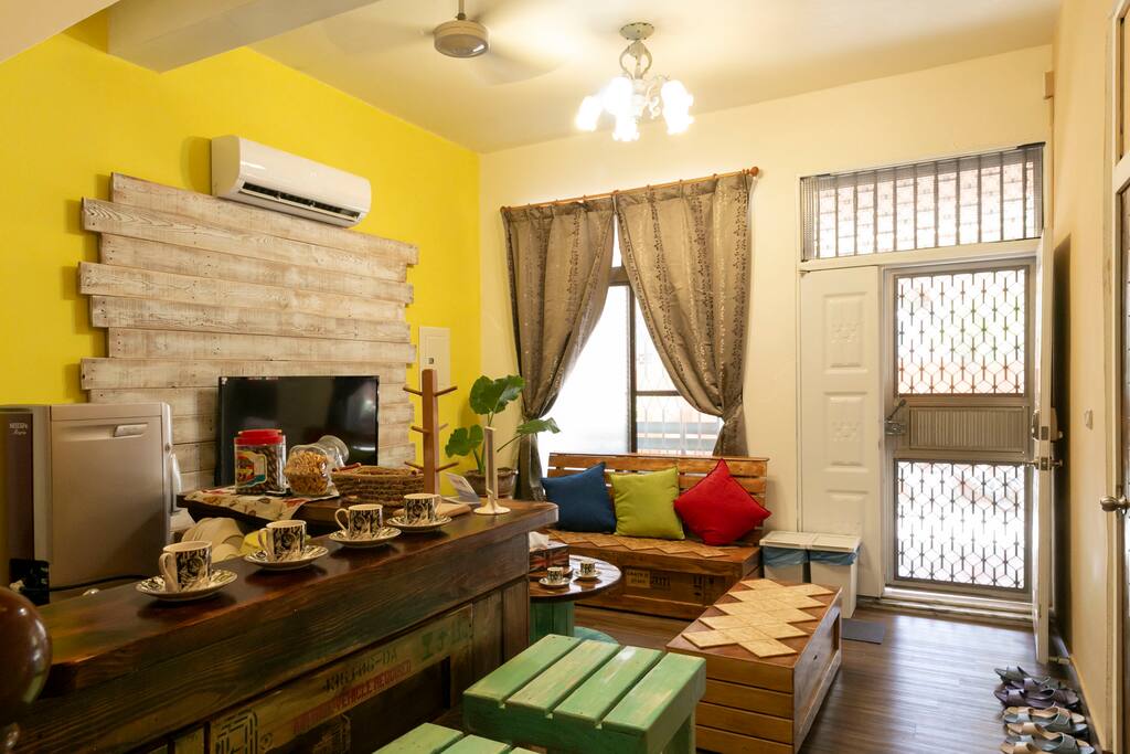 Tainan Stay 108 1st Floor Living Room 安平秘境 一樓客廳