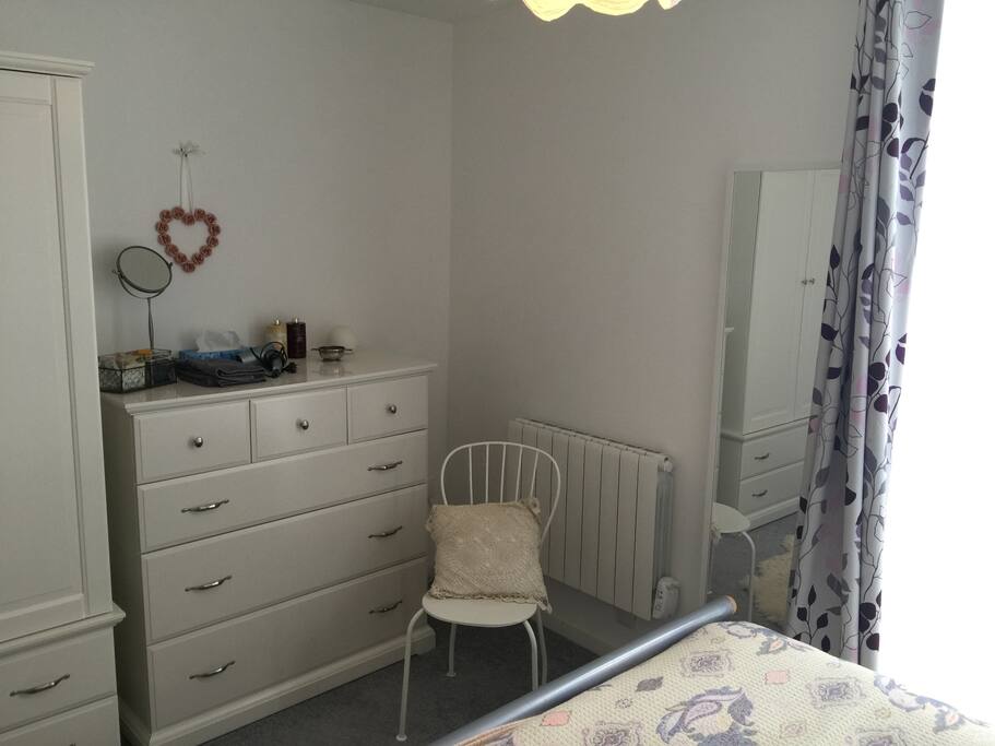 Chambre double/Double bedroom
