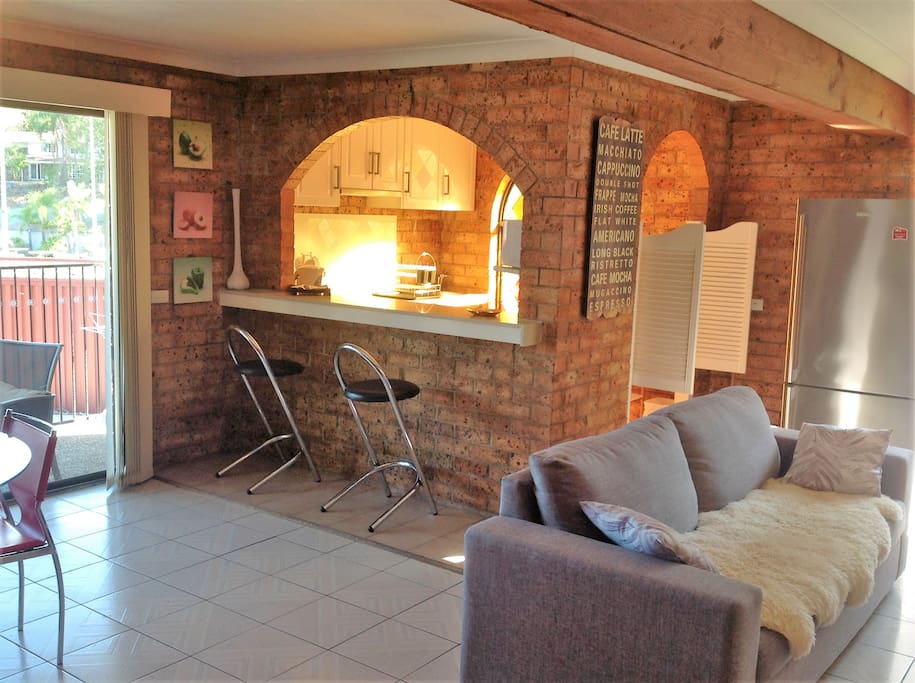 Bar style kitchen