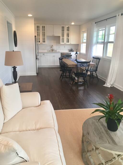 Living dinning area