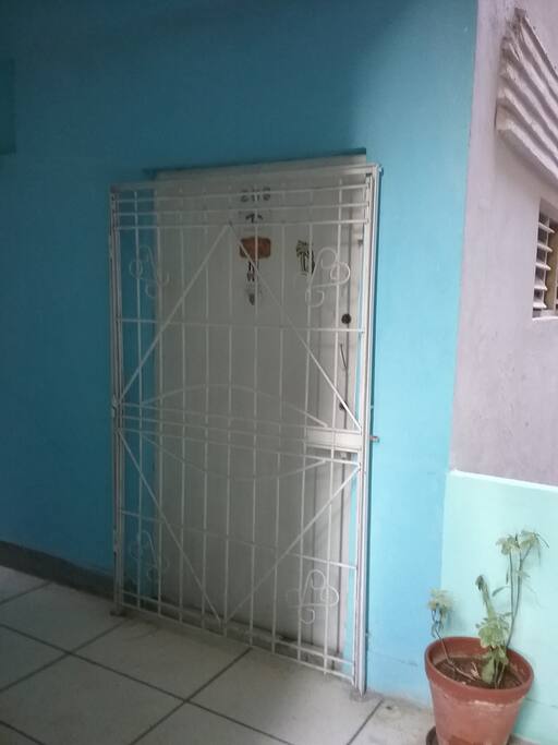 La entrada del apartamento No. 209