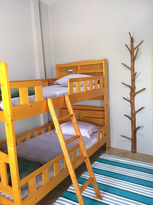 Stacked bed for two