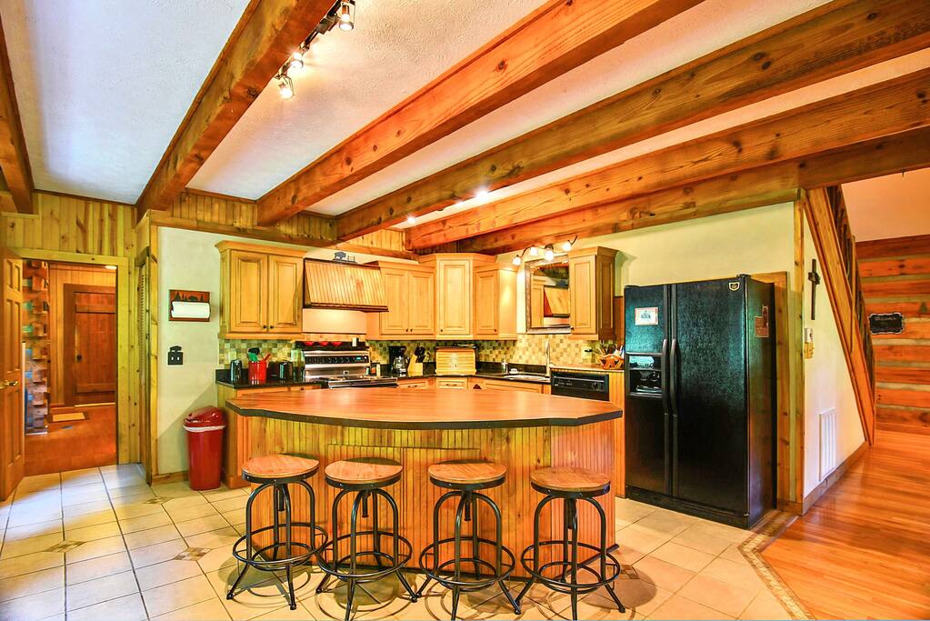 Kitchen is fully equipped to cook a meal at the cabin if you like.