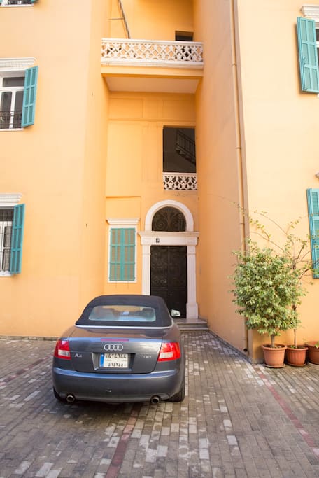 Front Gated Door