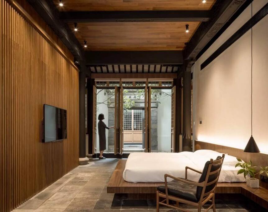 卡尔汉森家具,舒达床垫,斯德福床品,房间宽敞明亮