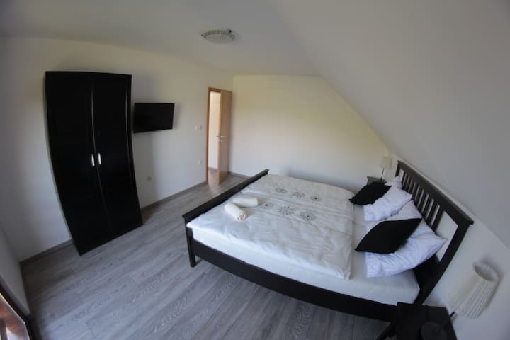 Airbnb Mureck Vacation Rentals Places To Stay Styria Austria