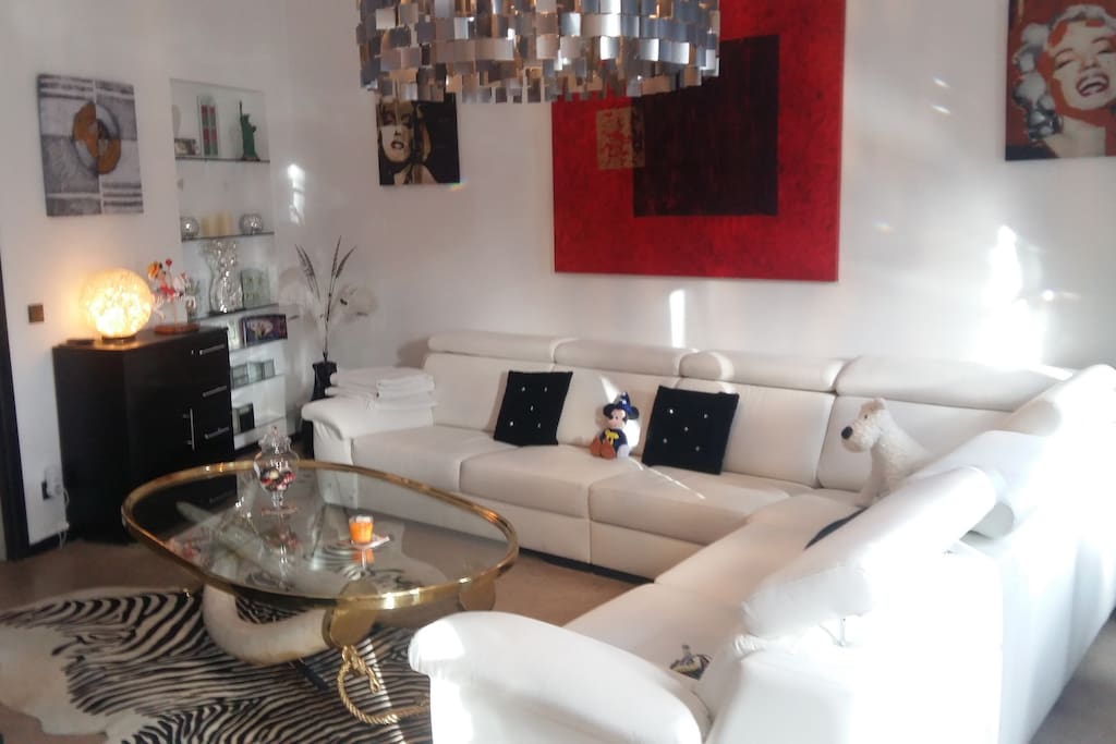 Salon