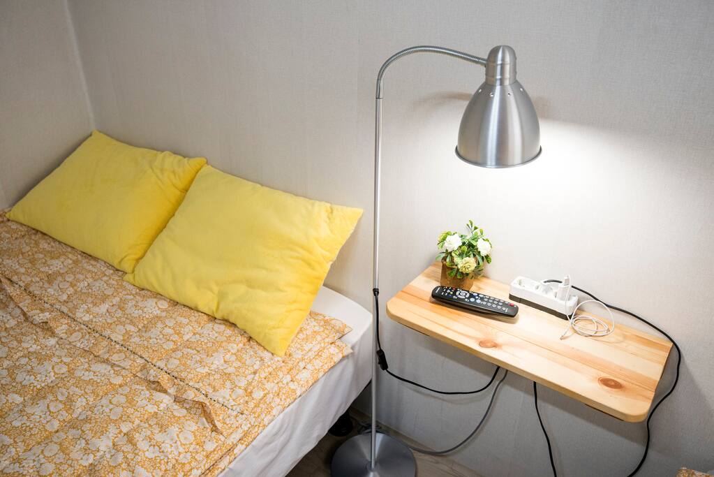 Master Bed Room(High Quality 2 Double Mattress,TV,
Airconditioner)=summer season