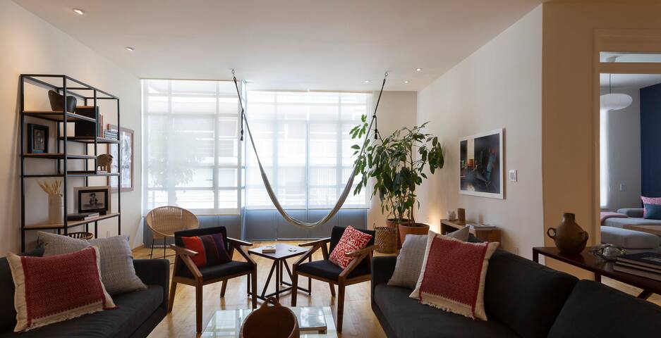 Photographer’s Choice | Condesa | Balcony gallery image 2