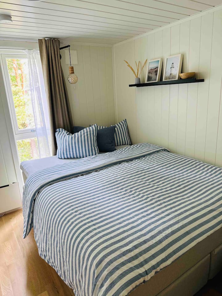 سرير جنسن. 150 سم