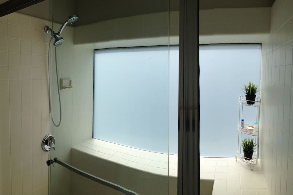 Spa-like shower