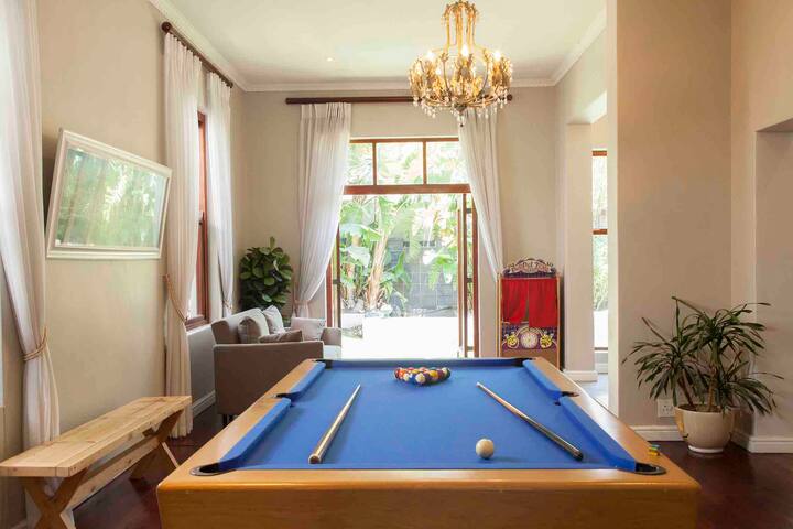 Luxury Family Home with a Playful Twist Fresnaye gallery image 2