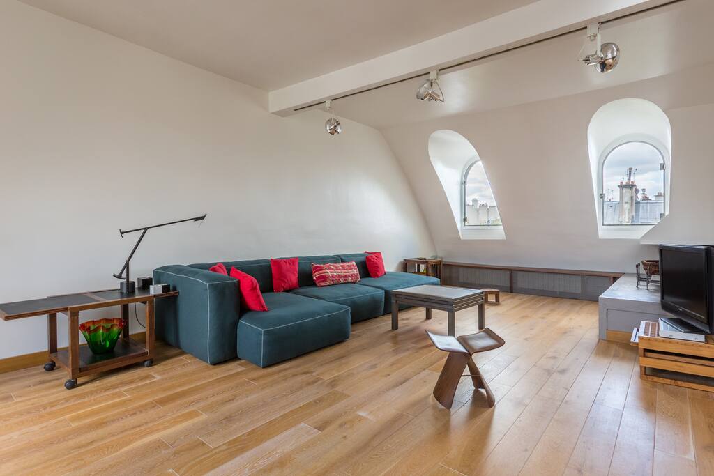 Bright Sitting Room