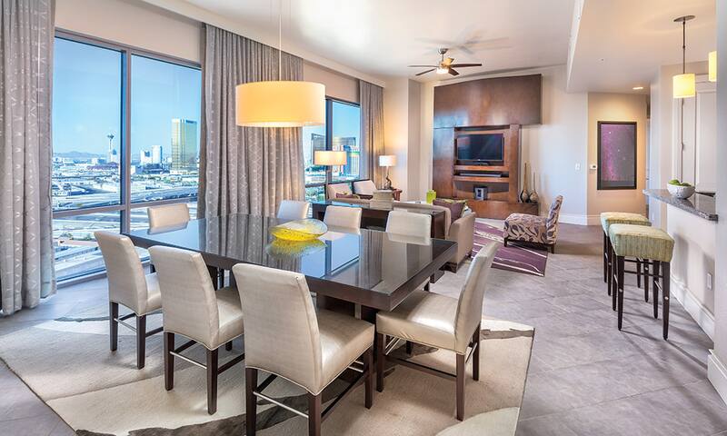 Gorgeous 2 bd Presidential at Wyndham in Vegas gallery image 2