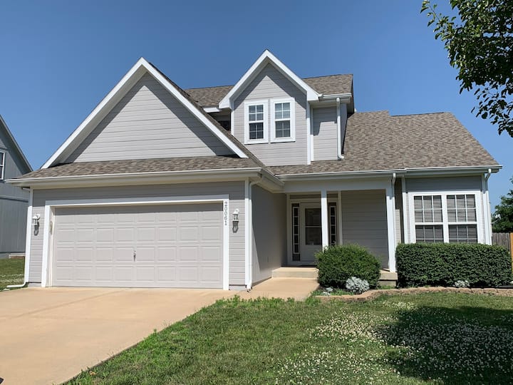 Paola Vacation Rentals & Homes Kansas, United States Airbnb