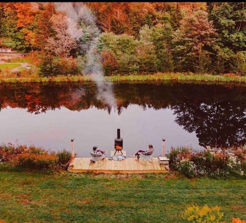 Experience a magical Autumn in a Catskills Lodge