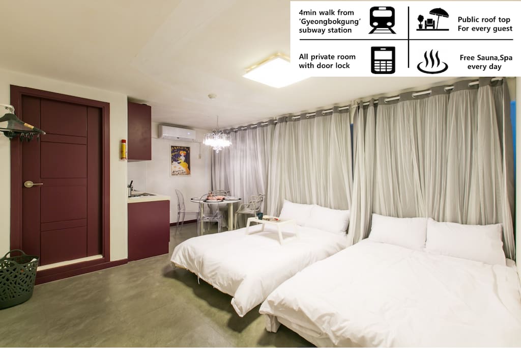 ROOM 305 (2 DOUBLE BED STUDIO )