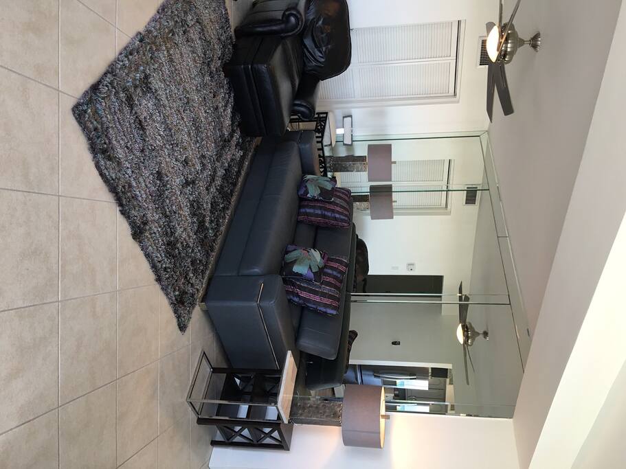 Couch,Furniture,Chair,Lighting,Indoors