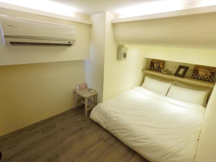 Tercer dormitorio estándar Dormitorio doble exterior Ventana exterior Tercer dormitorio 