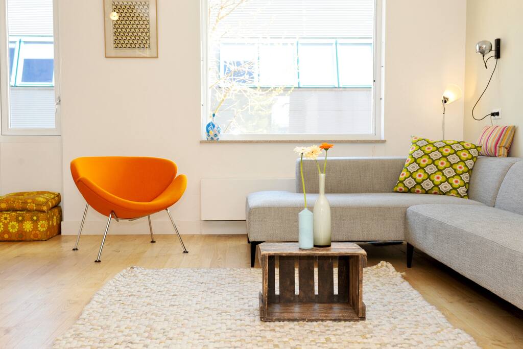 Spacious bright living room