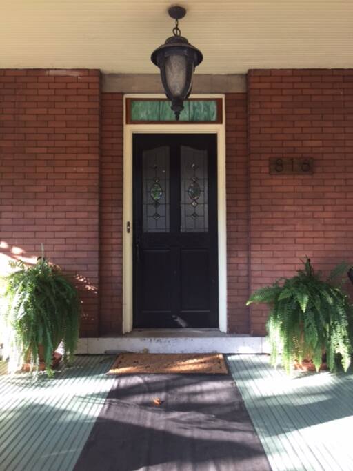 Welcome to Bradley Manor