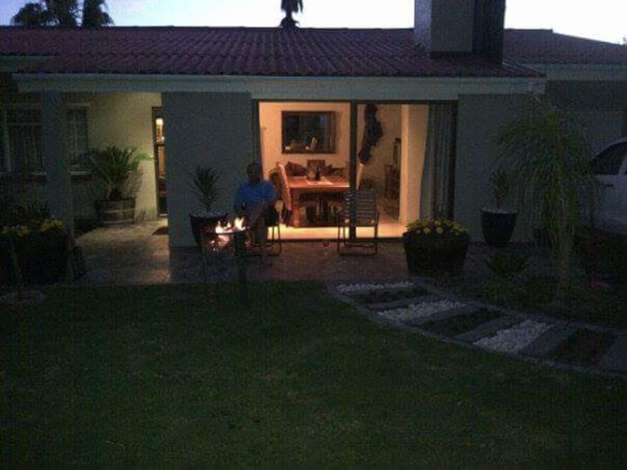 Outdoor braai for summer evenings.