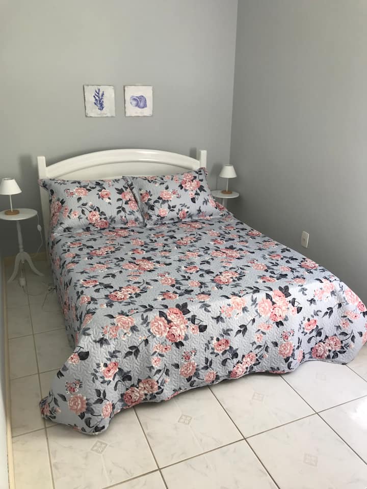 ห้องคู่พร้อมเครื่องปรับอากาศ