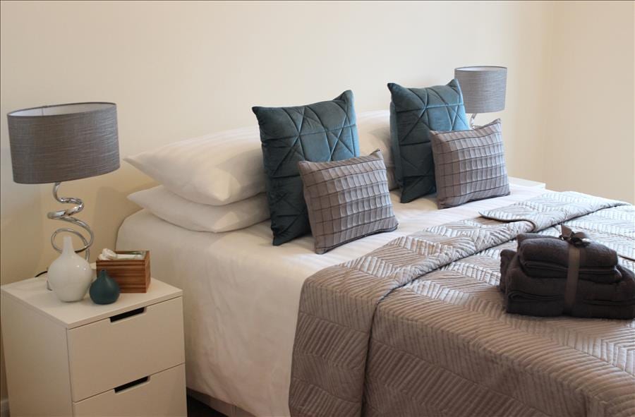 bedroom furniture stockport