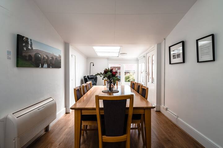 Berwick Cottage and Studio Historic Battery Point gallery image 5