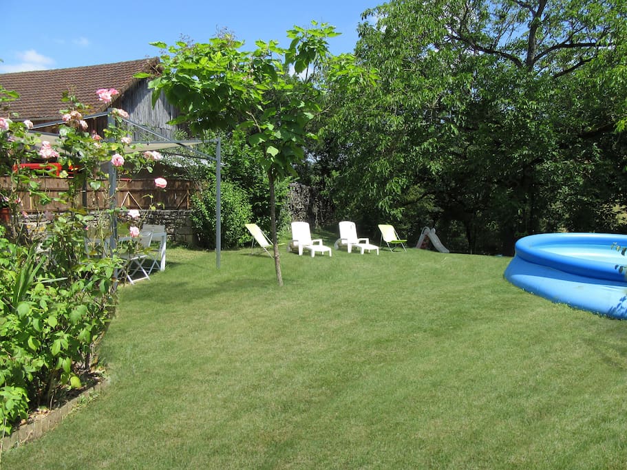 Le jardin / The garden