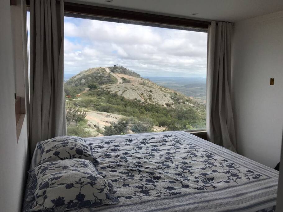 Já pensou em dormir e acordar com um visual assim.