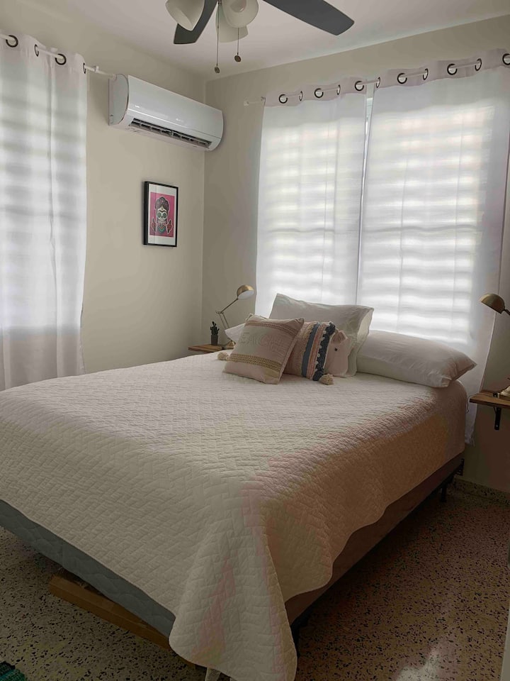 غرفة الضيوف 1، سرير بحجم وسط