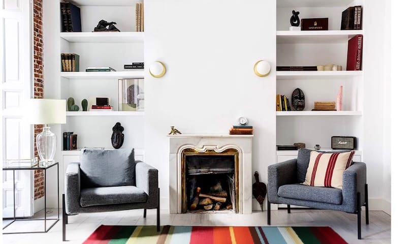 NEW Stunning DESIGN FLAT next to MUSEO del PRADO. gallery image 3