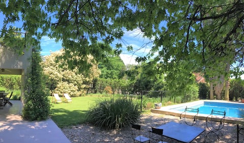 House in Country Los Lagartos, Pilar. Pool and Golf
