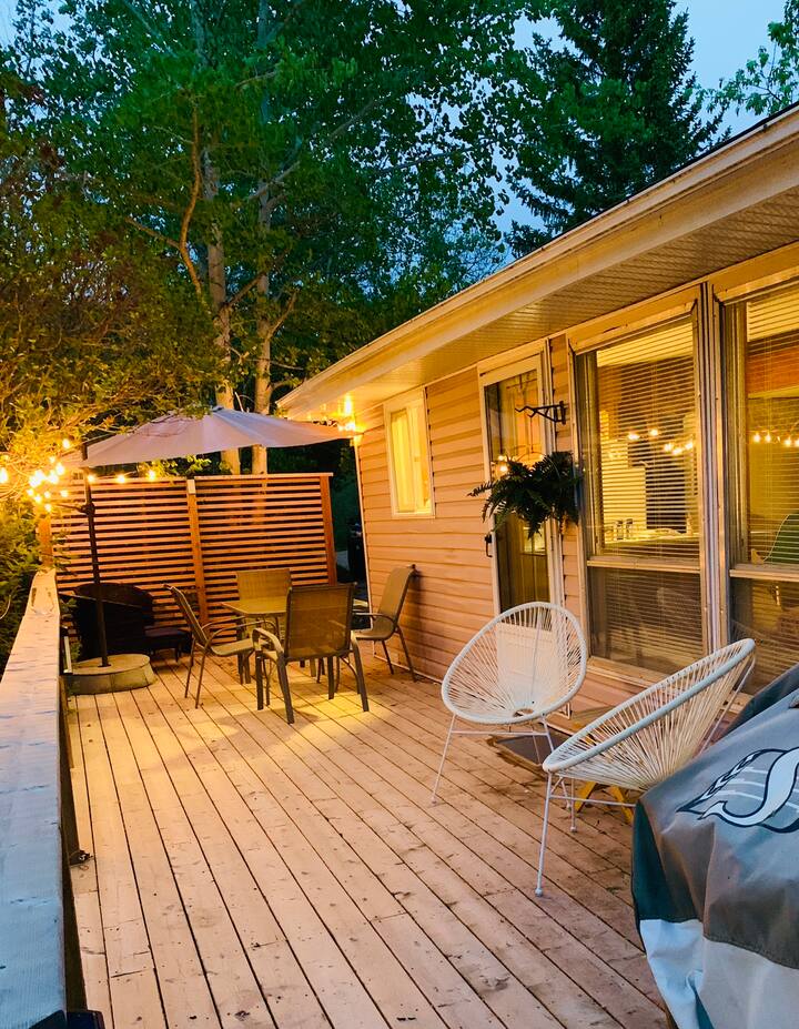 9 Best Airbnb Vacation Rentals In Regina Beach, Canada Updated 2024