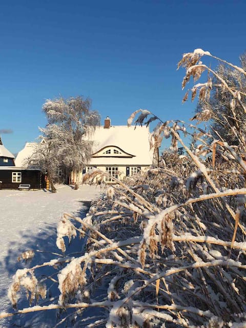 Vacation home An de Waterkant right on the Bodden