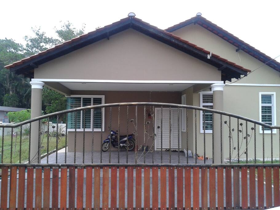 SEMI BUNGALOW FULLY FURNISHED - Houses untuk Disewa di SEMI BUNGALOW FULLY FURNISHED - Houses untuk Disewa di