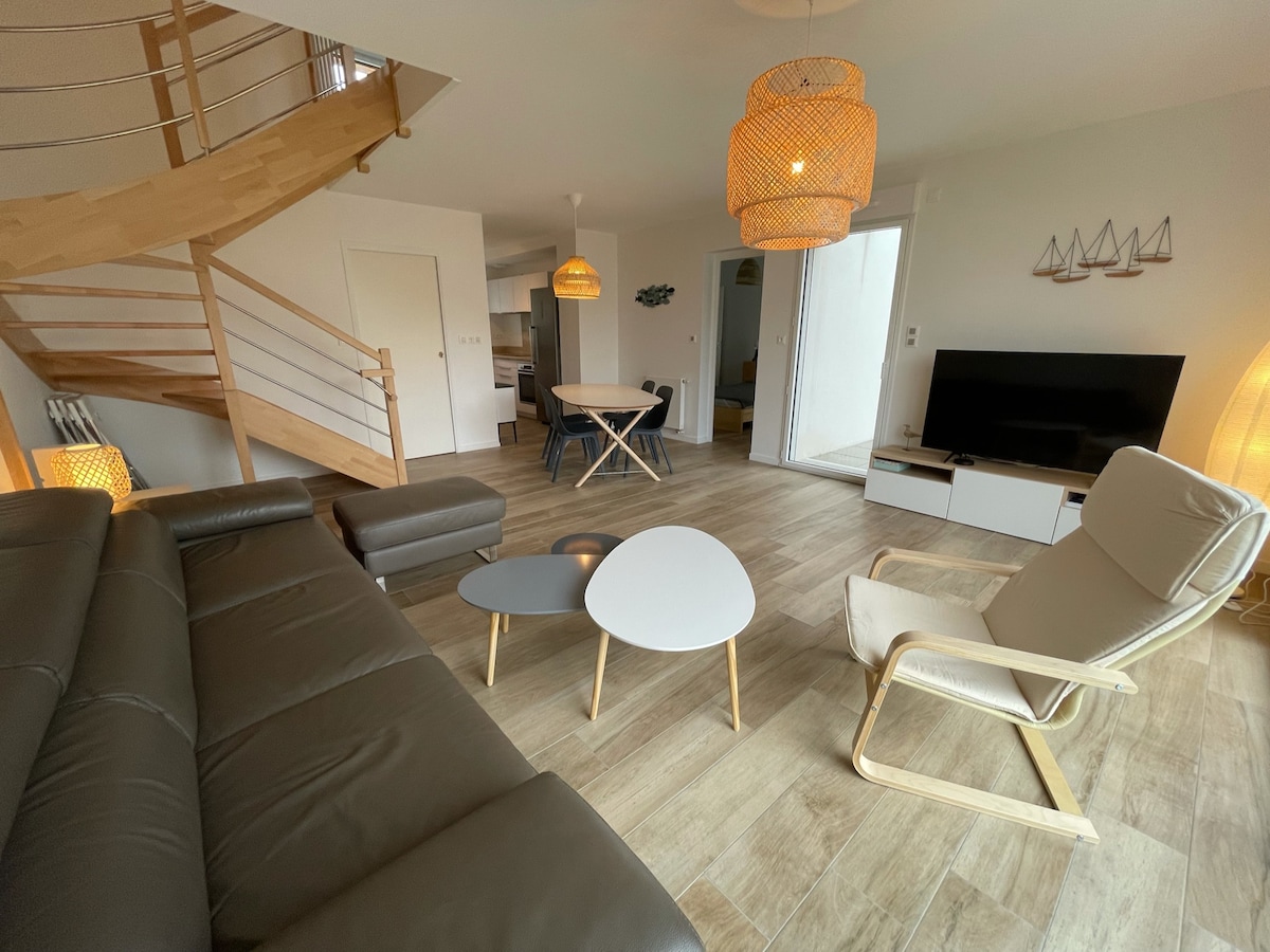 Annonce Airbnb populaire: House 3*quiet area-beach 10 mn walk WIFI-Netflix à Carnac