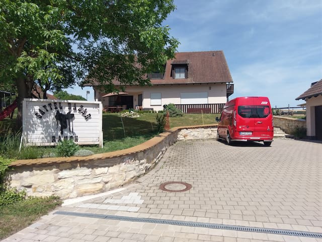 Gastezimmer Privatzimmer In Neumarkt I D Oberpfalz Gunstig