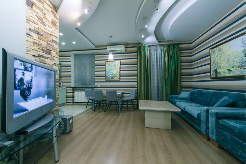 Living-room, open studio-kitchen