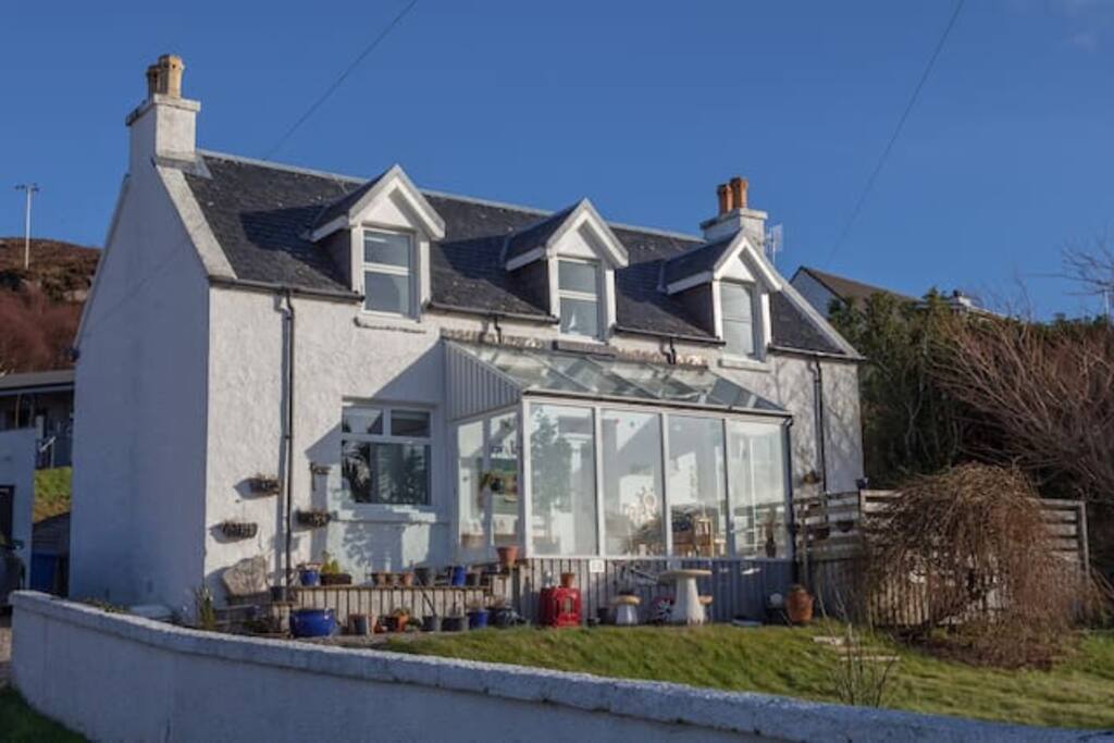 COOLIN VIEW... BADICAUL..Stunning sea views of the Cuillin Mountains,Skye Bridge & Raasay