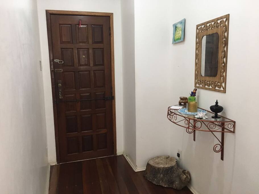 Entrada Apartamento/Apartment Entrance