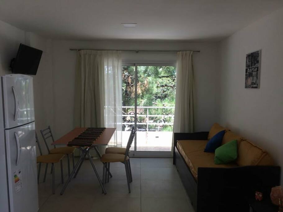 Comedor con cocina integrada,Sofá cama para 2 personas
