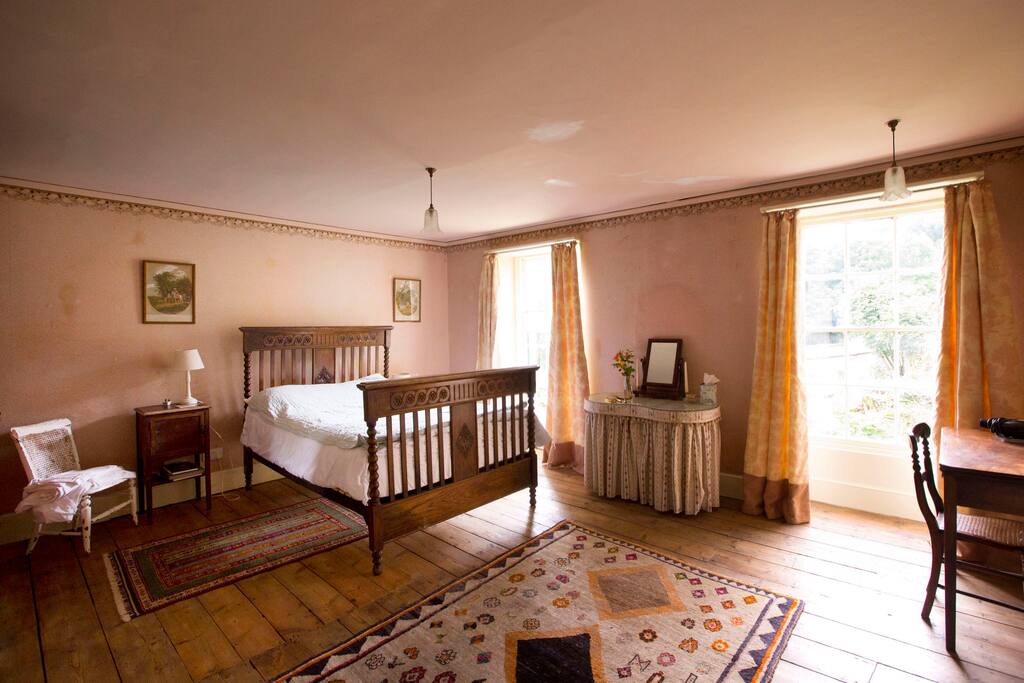 double bedroom
