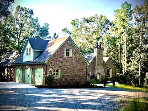 New home on 12 acres in gated community near UA