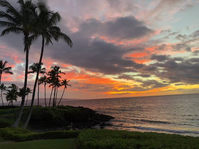 Wailea perfected, Ekahi’s Best…Ocean view Condo