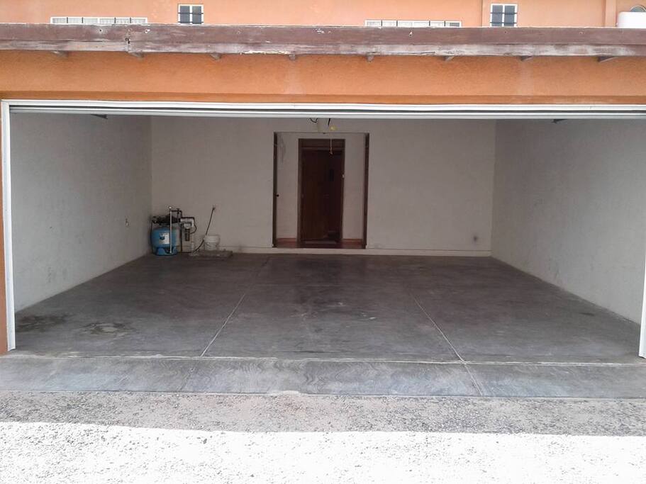 Double car garage