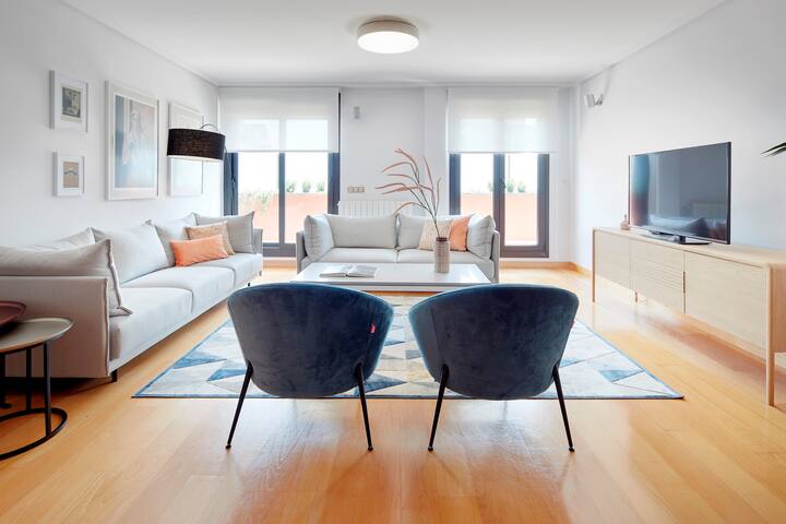 Peine del Viento by FeelFree Rentals